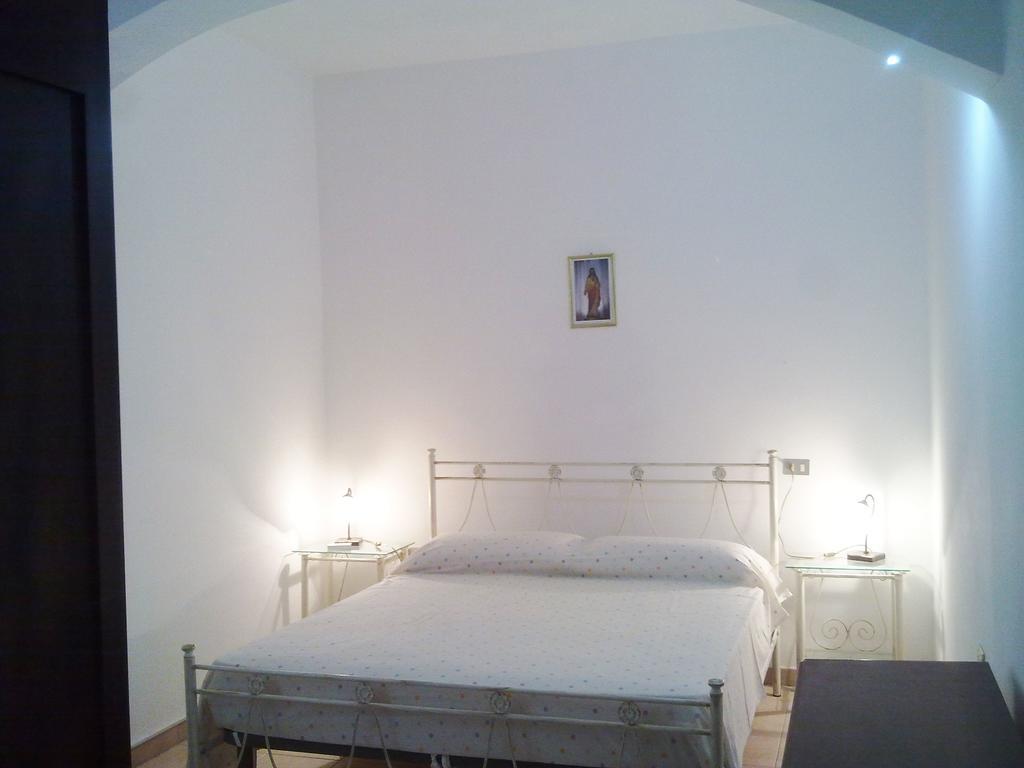גאליאנו דל קאפו Villa Aquarium חדר תמונה